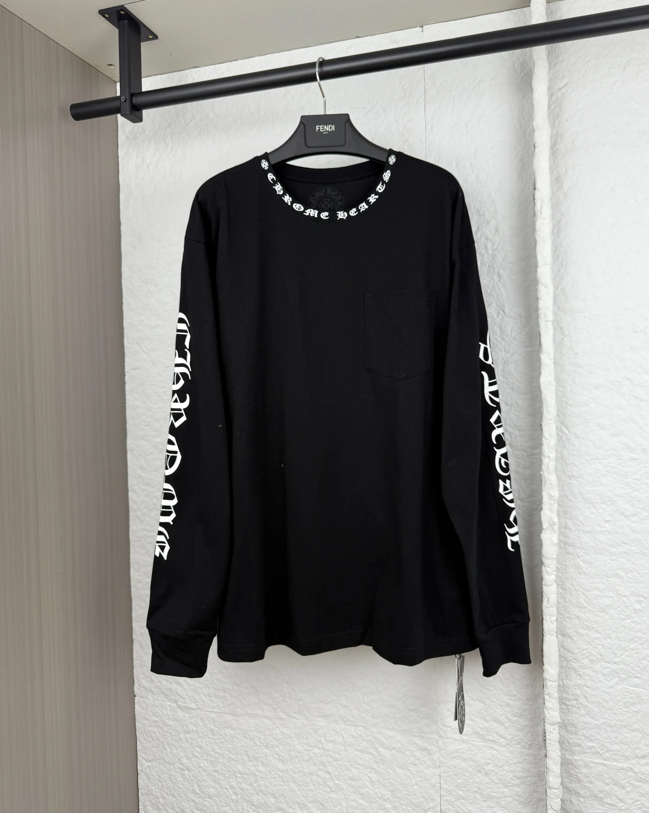 P300 Chrome Hearts Chrome Hearts Sanskrit Neck Unicorn Arm T-Shirt Long Sleeve S/M/L